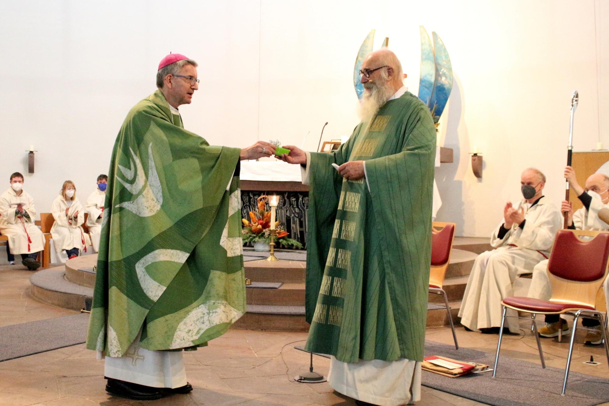 Mons. Kohlgraf: "rivedere la morale sessuale nel Catechismo"
