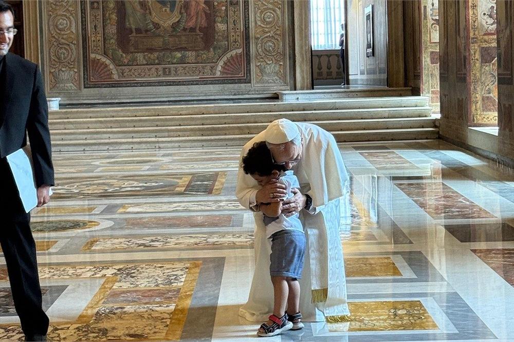 Giornata del Malato. Leone XIV: «La compassione del samaritano: amare portando il dolore dell’altro»