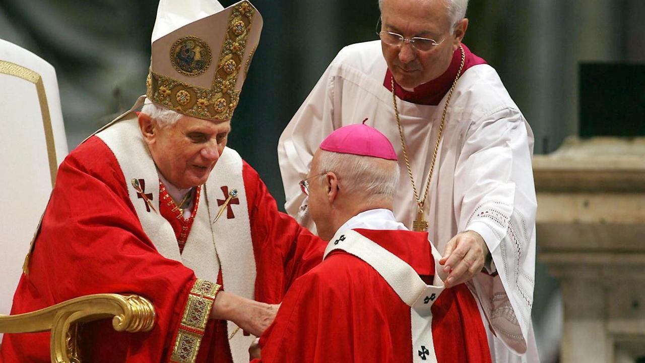 The Pope restores the tradition of bestowing the Pallium upon Metropolitans.