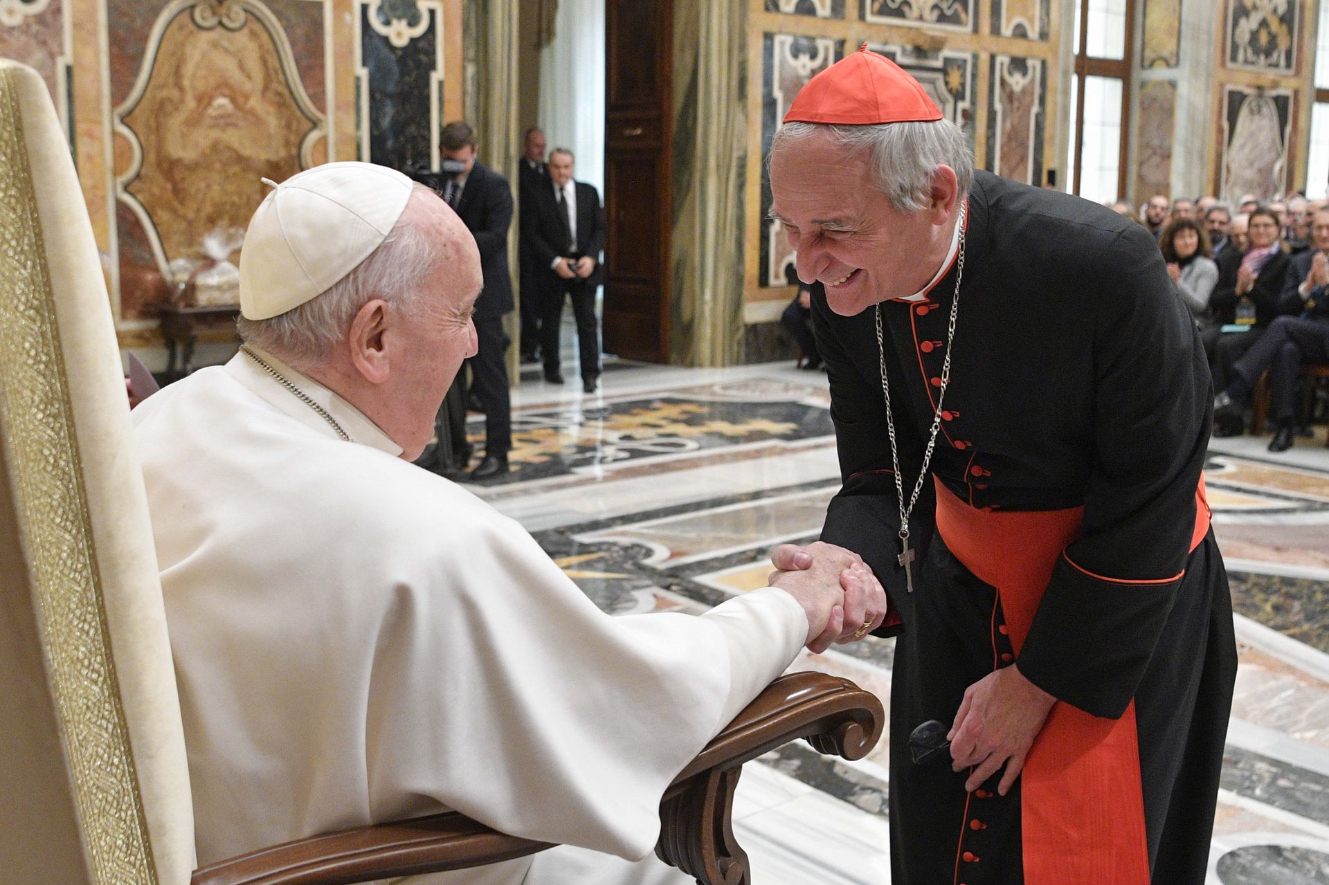 Card. Zuppi: "Momento doloroso. Chiedo siano suonate a lutto le campane"