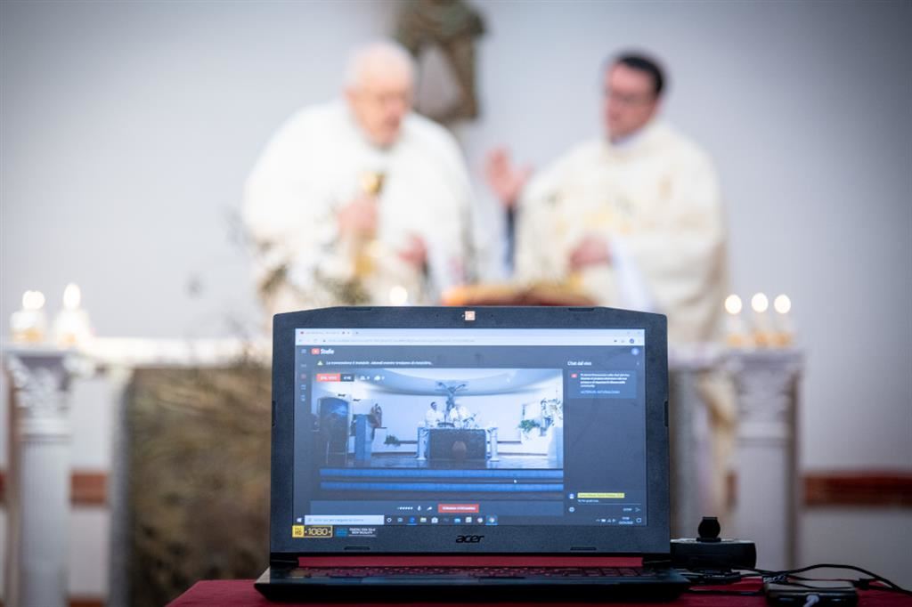 Jubilee. The Digital Pulpit and Its Traps