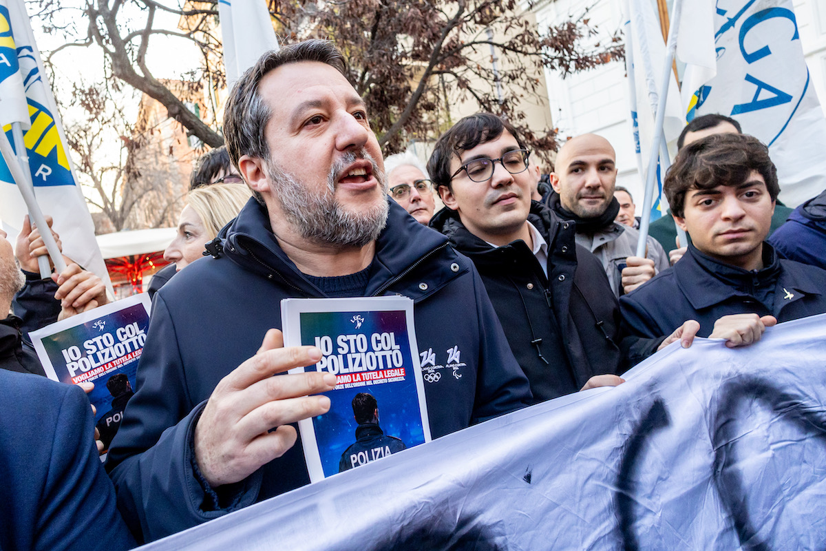 “Scudi penali” e narrativa politica: il caso Cinturrino mette in crisi la propaganda di Giorgia Meloni