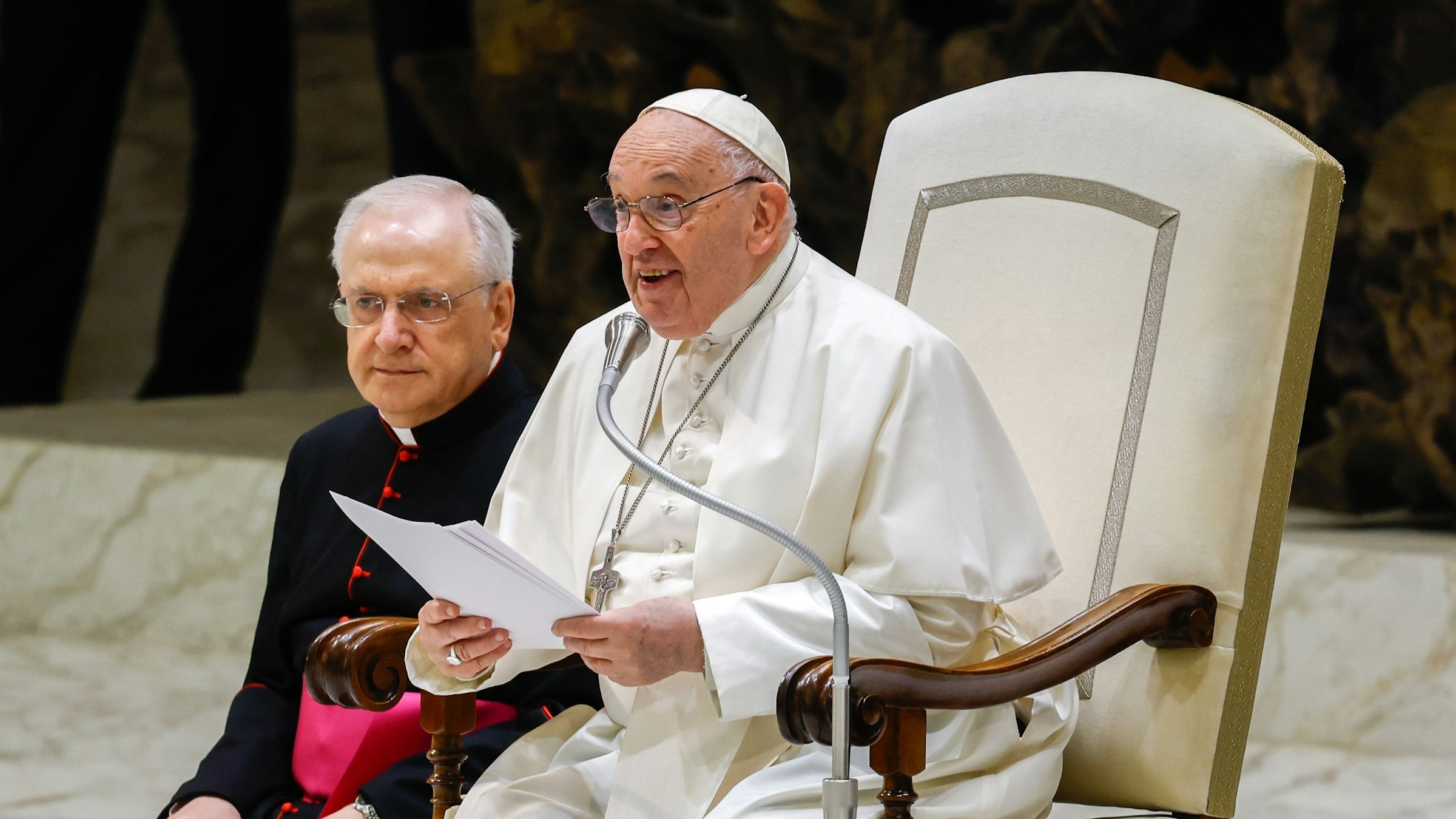 Udienza Generale. Papa Francesco: «Vocazione dei cristiani, essere il buon odore di Cristo nel mondo»