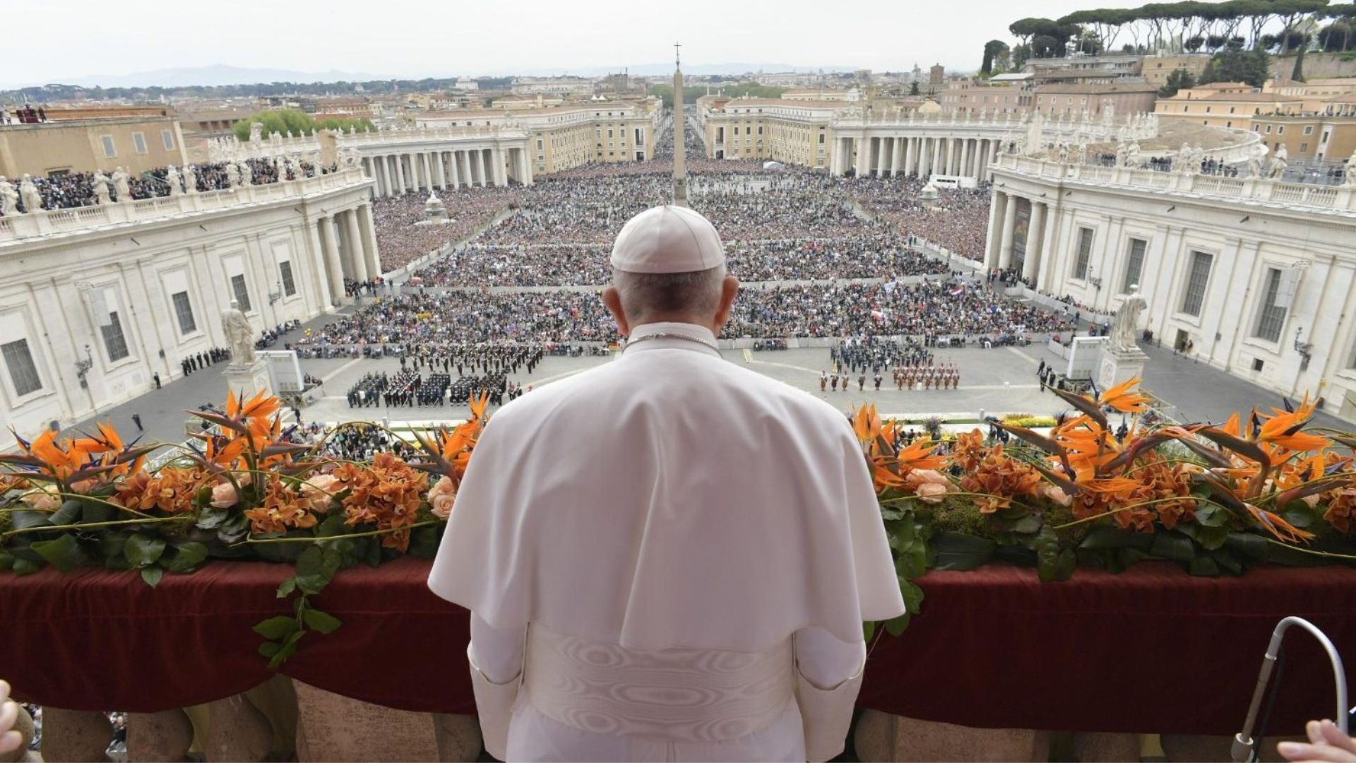Urbi et Orbi - Pope Francis 'Bethlehem shows us the simplicity of God'