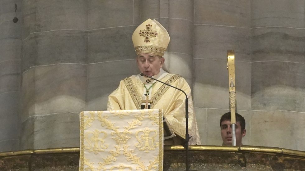 Milano. Mons. Delpini: «Un sintomo preoccupante è la consuetudine di abbandonare l’Eucaristia».