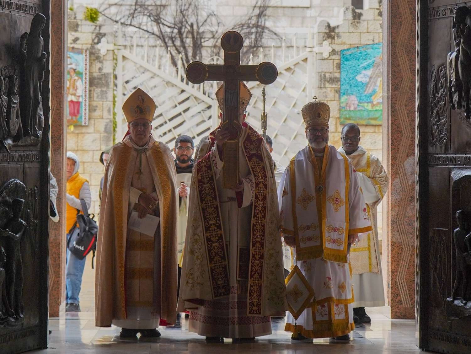 Cessate il fuoco. Gli ordinari di Terra Santa: «Necessario affrontare alle radici le questioni profonde che stanno all'origine del conflitto»