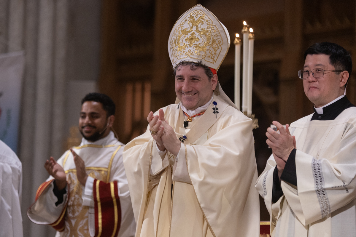 Cardinale Leo: sotto il manto di Maria, per la Chiesa che spera