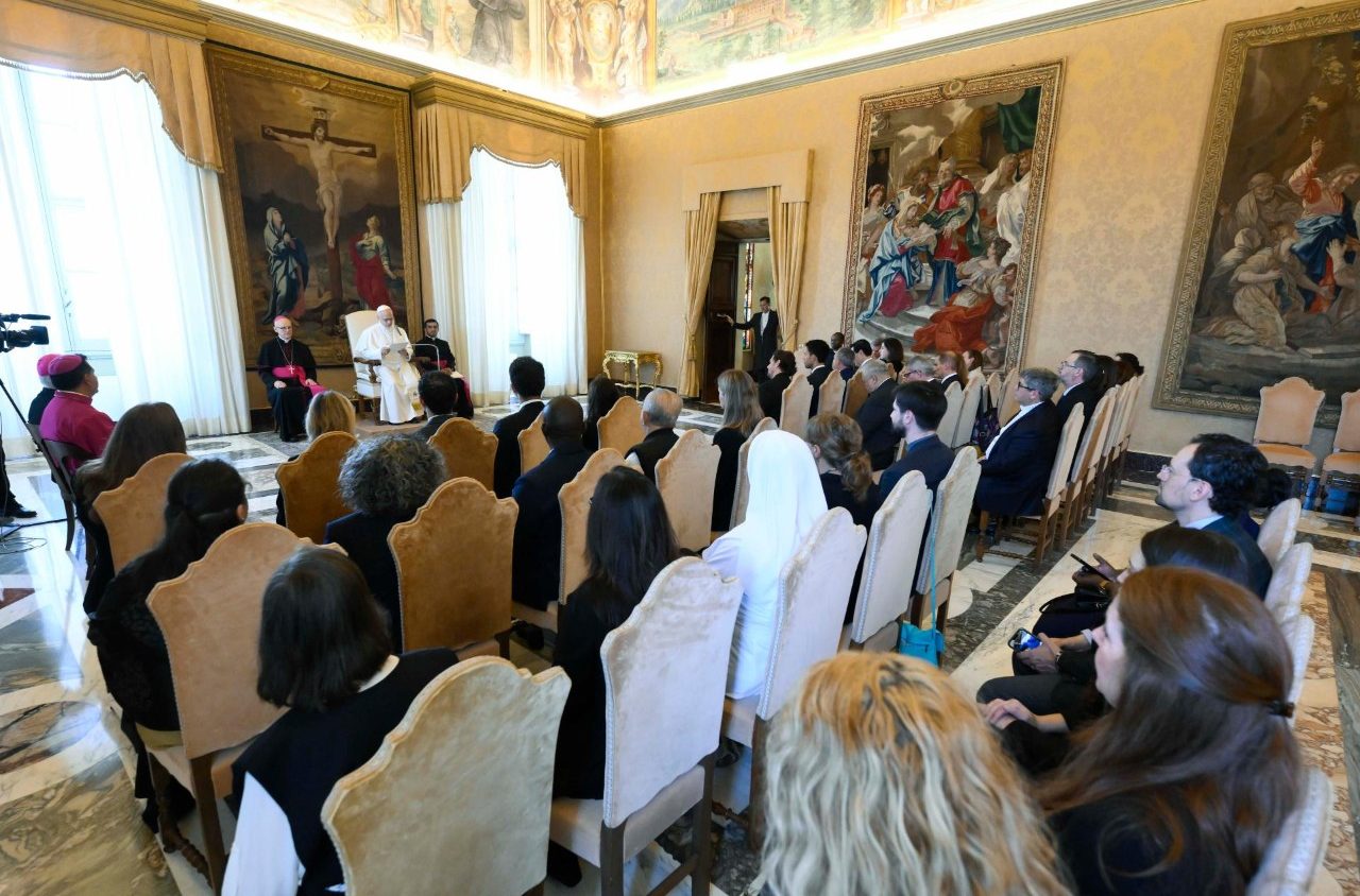 Leone XIV: «Nessuna prevenzione supera una buona famiglia»