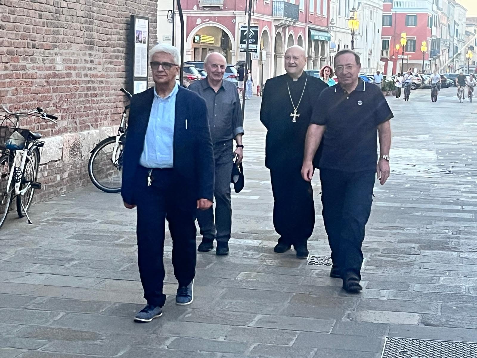 Tornielli embroils the Pope in scandal: intimidation ambush against Silere non possum