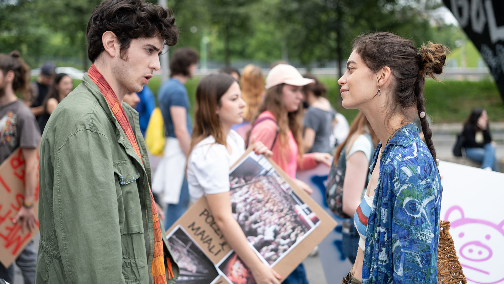 “L’amore, in teoria”: la paura, il desiderio e la fragilità di una generazione