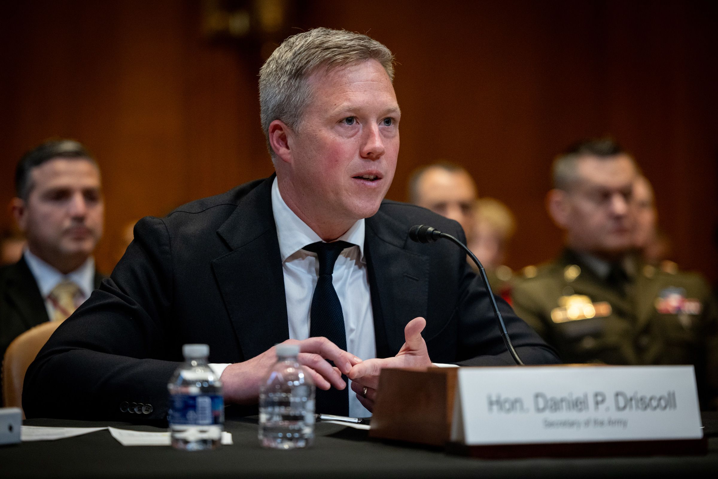 Il segretario dell’Esercito americano Daniel Driscoll si è dimesso dopo mesi di scontro con Hegseth