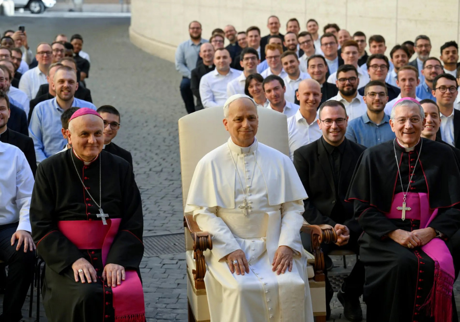 Il rettore del seminario può decidere chi puoi frequentare?