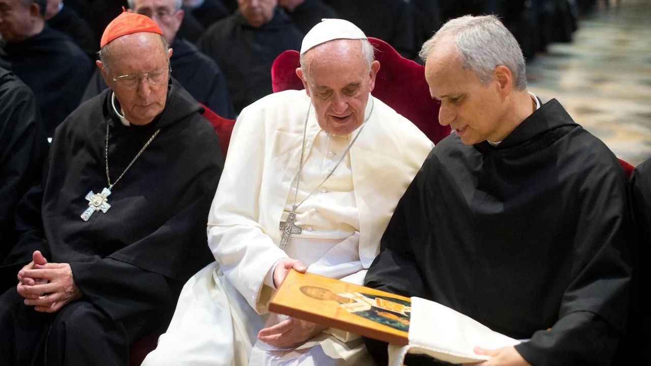 Leo XIV and Francis: a restless heart and an unquiet heart