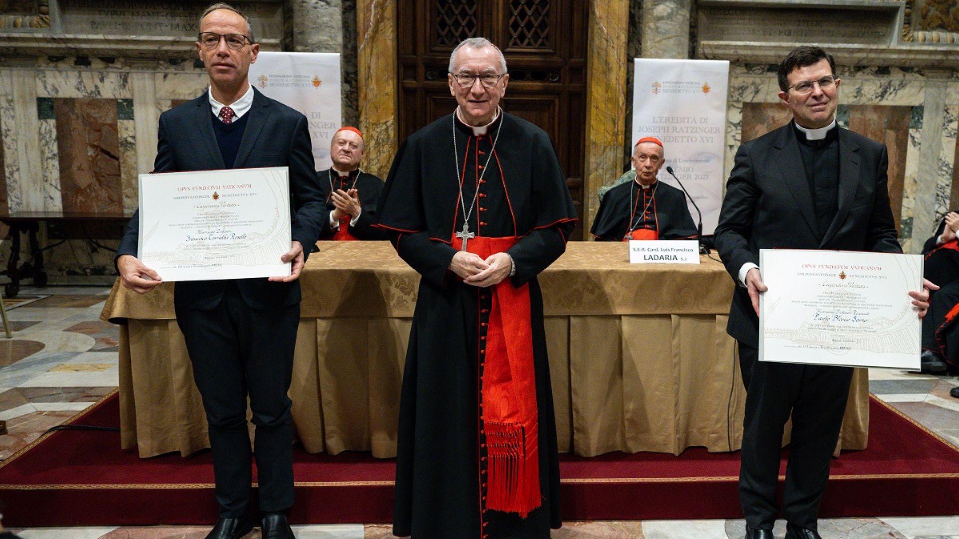 Premio Ratzinger. Parolin: «Benedetto XVI ha aiutato a comprendere le ragioni profonde dei problemi»