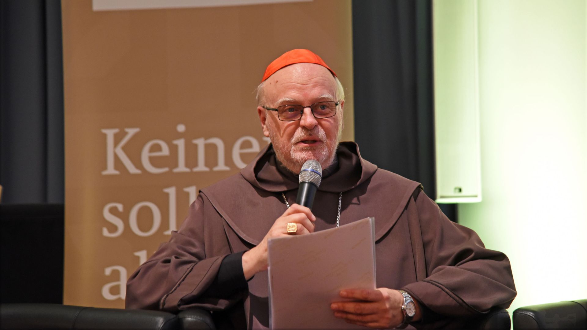 Sweden. Card. Arborelius: “Better to avoid labels. The Church is not a political party.”