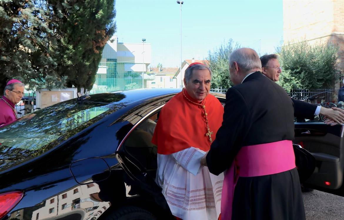 Francesco crea i cardinali a intermittenza