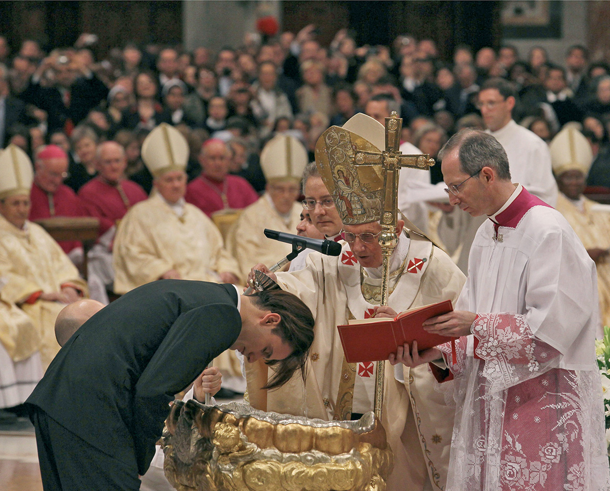 Benedict XVI: fighting the scourge of paedophilia