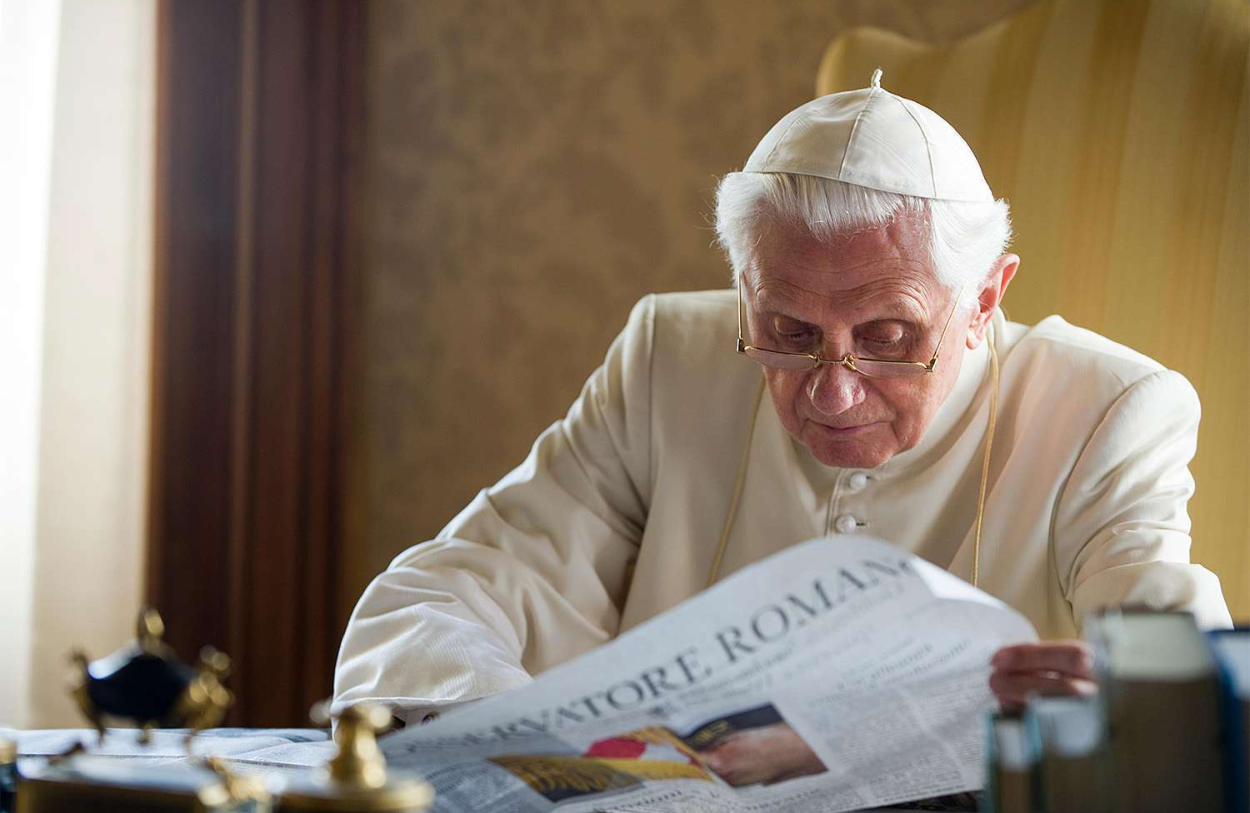 Grande apprensione per la salute di Benedetto XVI