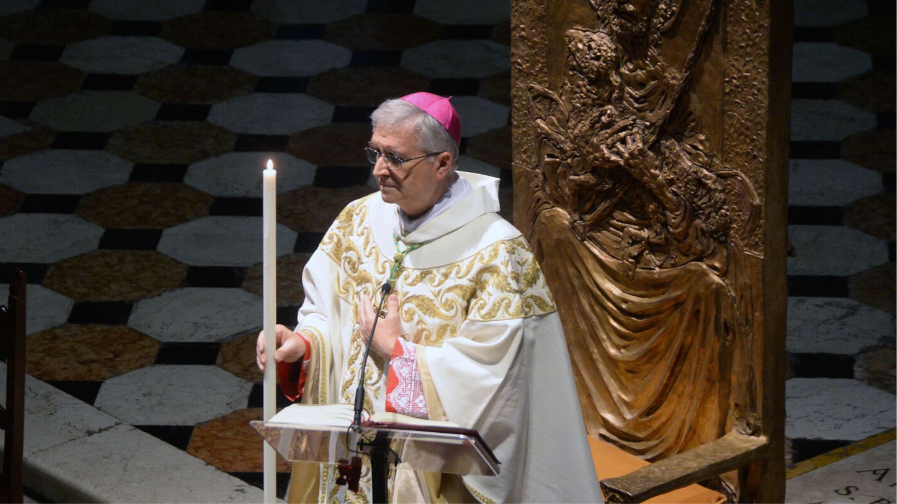 Brescia. Il vescovo apre l'Anno Santo: «C'è bisogno di ritessere i fili della Speranza e della fiducia»