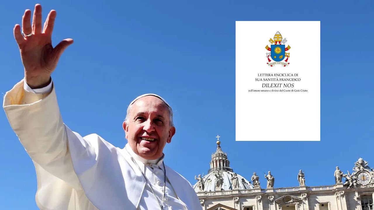 Il Santo Padre firma l'Enciclica Dilexit nos