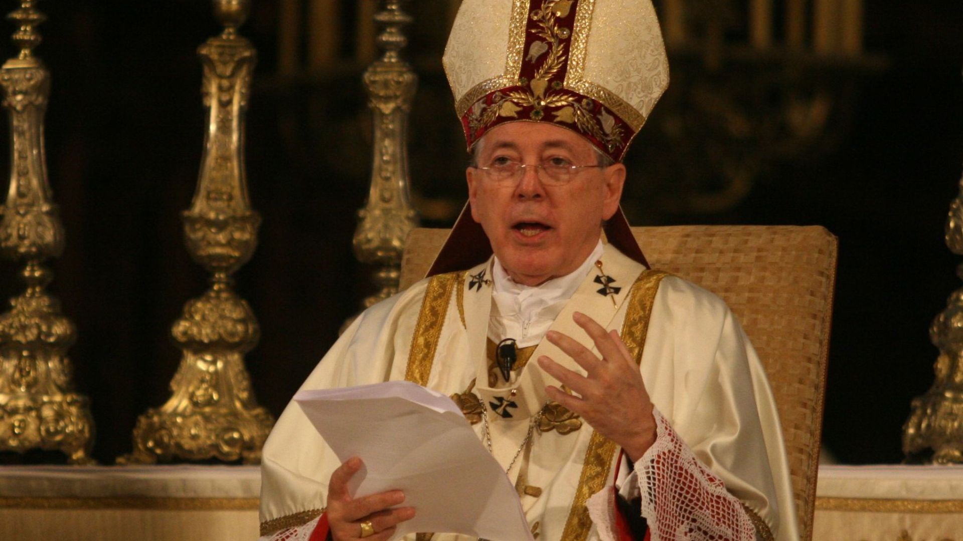 Il Cardinal Cipriani dimostra che le accuse sono false e denuncia: «Non è la prima volta che un cardinale viene accusato ingiustamente»