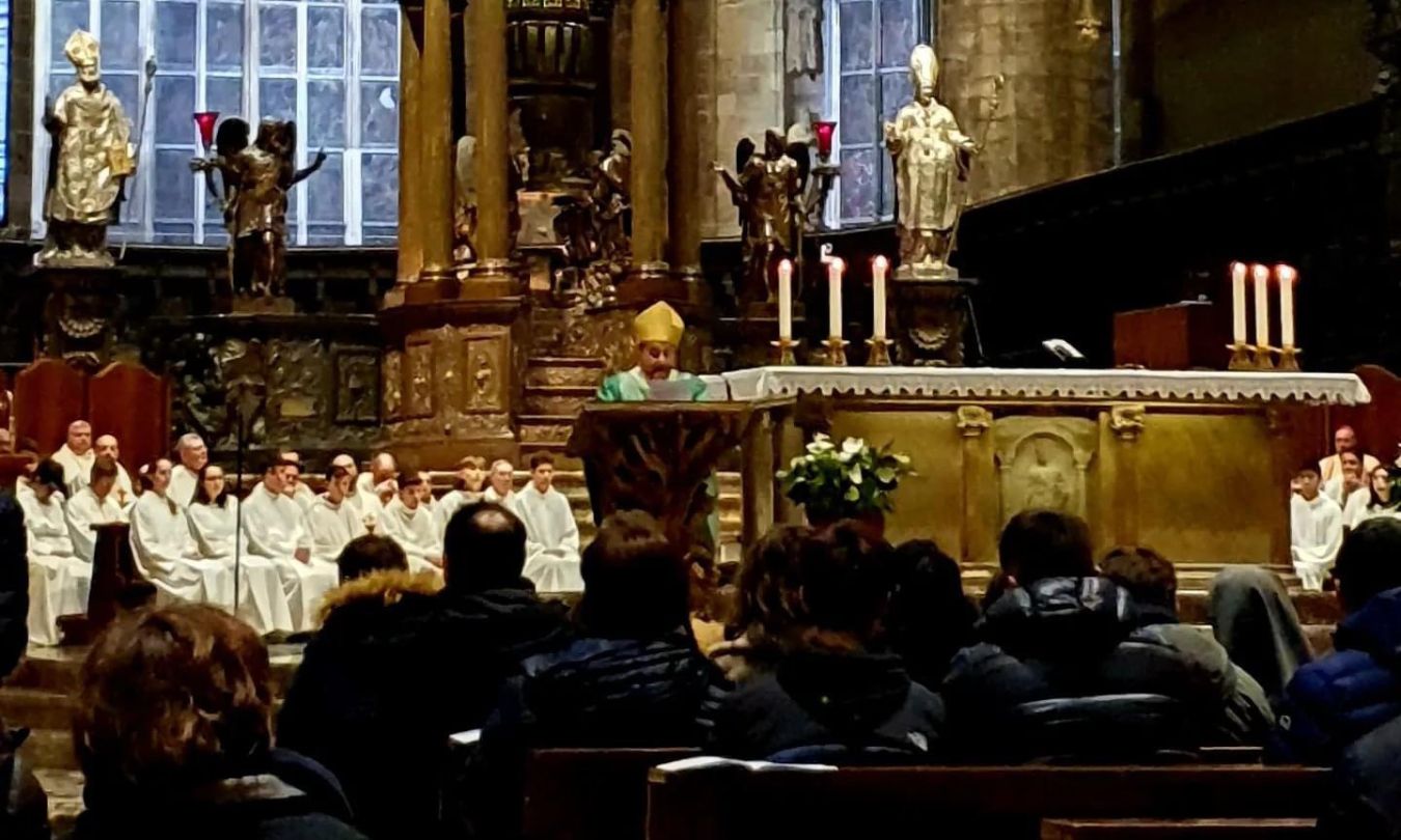 Delpini ai giovani: «Questa generazione di ragazzi non è morta, ma dorme».
