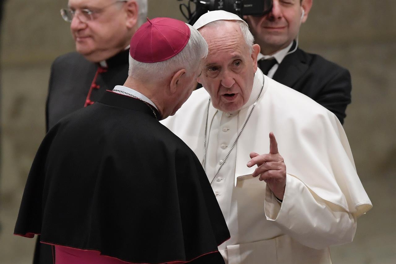 Diocesi italiane in crisi