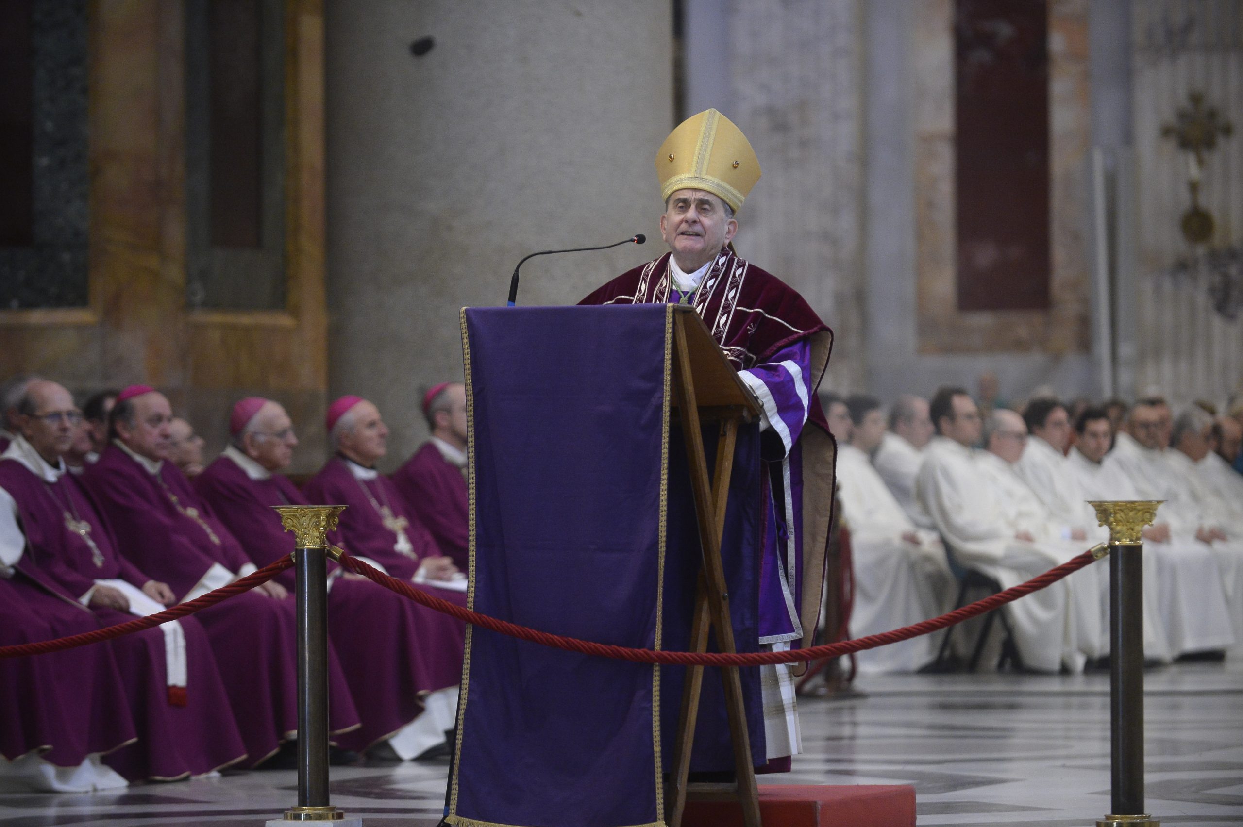 Mons Delpini: «La porta santa è aperta, ma è aperta la porta del tuo cuore?»