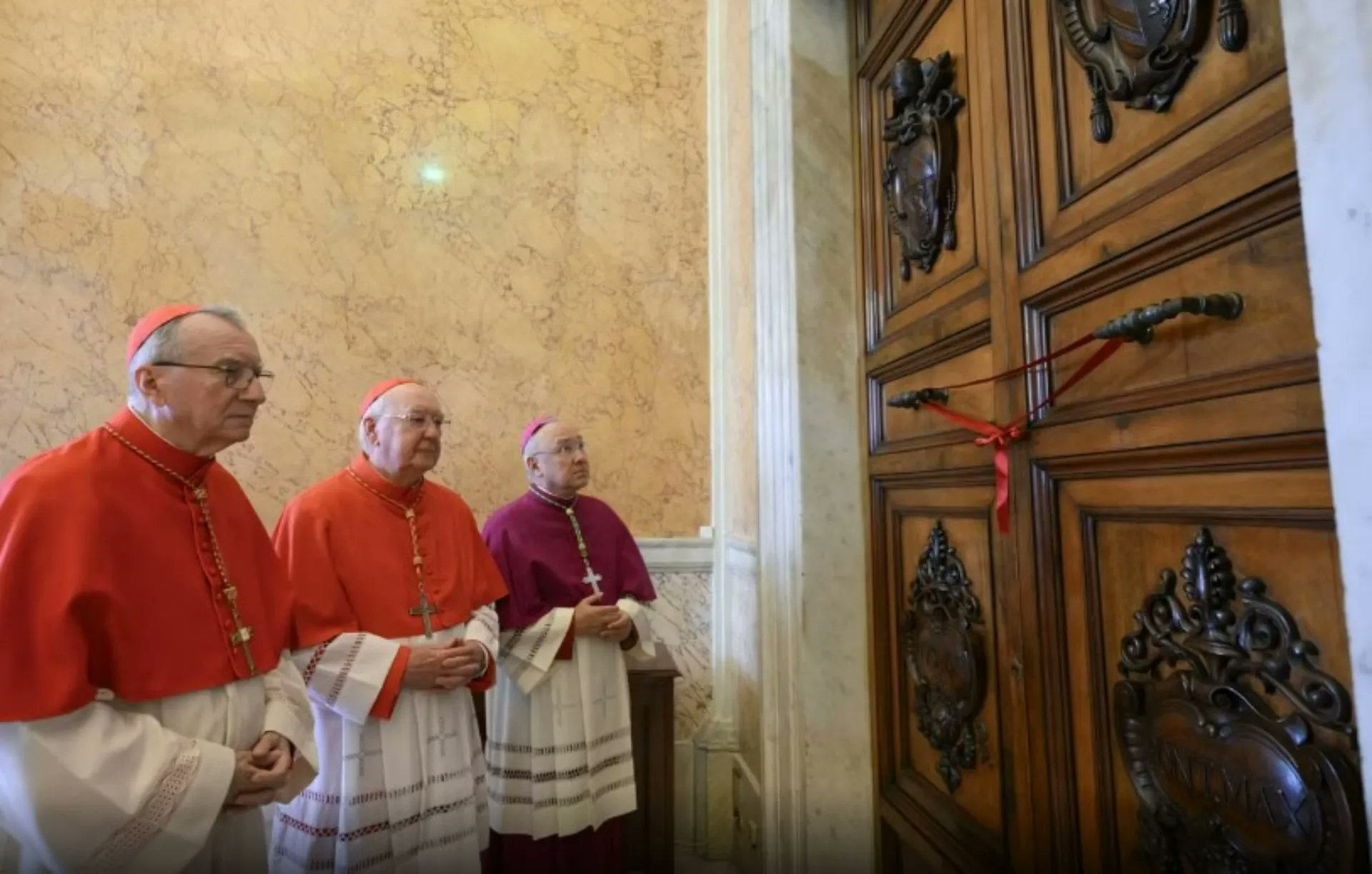 Papa Francesco. Il medico: "Morte dovuta a ictus cerebrale". Ecco cosa è successo