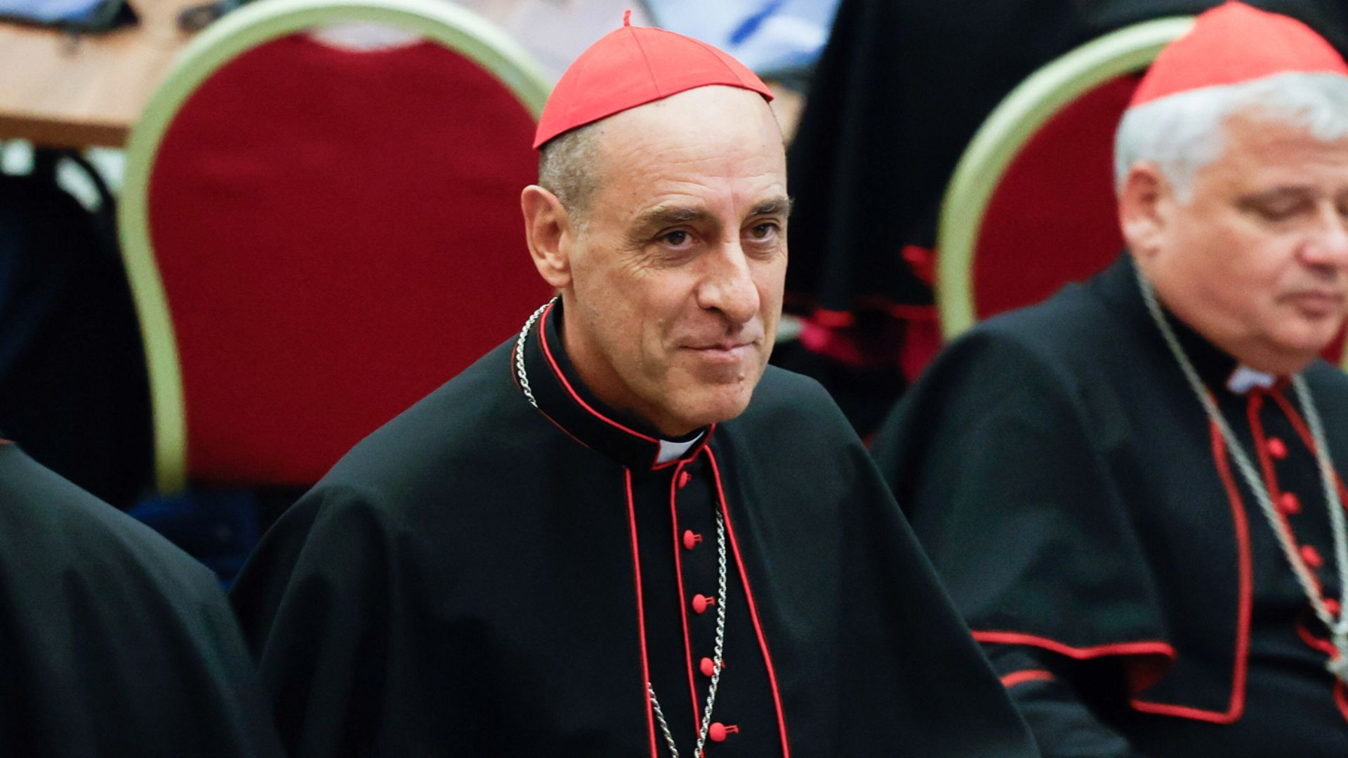 Papa Francesco resta in ospedale. Il cardinal Fernández: «Non voleva andare in ospedale, lo hanno convinto amici»
