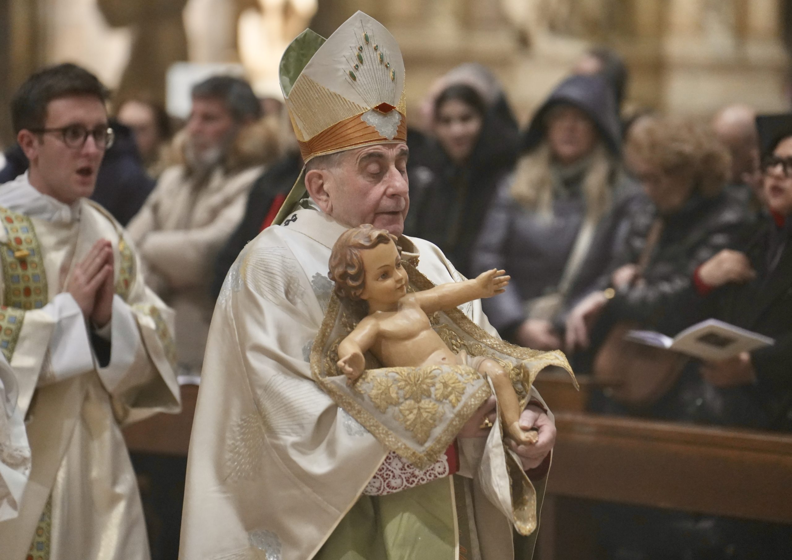 Milano. Mons. Delpini mette in guardia dalla banalità che «è fatta di desideri piccoli, capricci infantili»