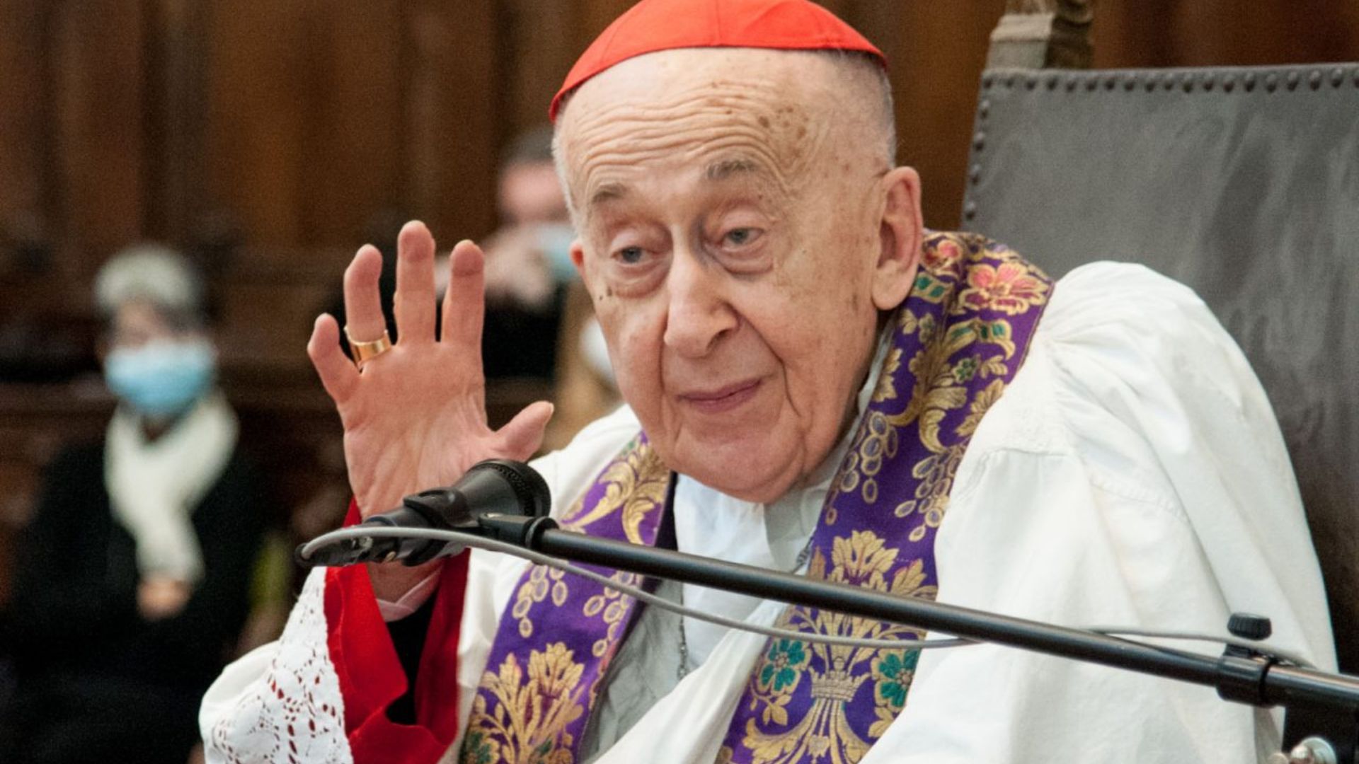 Card. Ruini ricoverato al Gemelli a seguito di un infarto