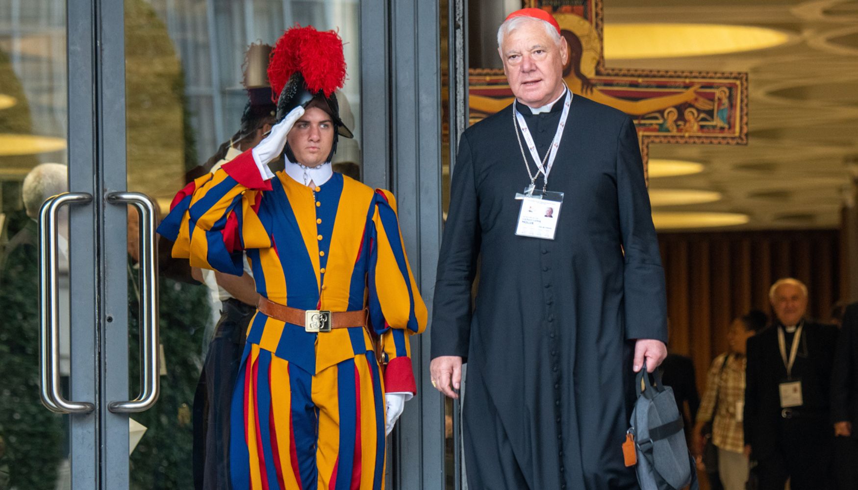 Il Cardinal Müller scrive al confratello Duka. Scontro su Amoris Laetitia