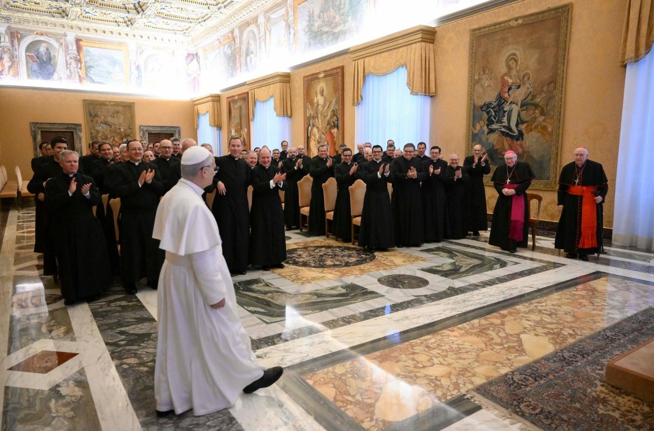 Leone XIV ai Legionari di Cristo: «La diversità nella vita del carisma non indebolisce l’unità, ma la arricchisce»