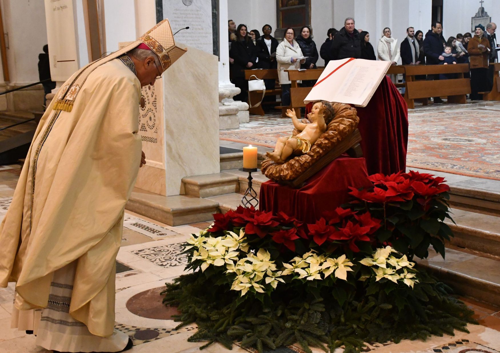 Spoleto. Mons. Boccardo:«Il Natale sciolga la durezza dell’indifferenza»