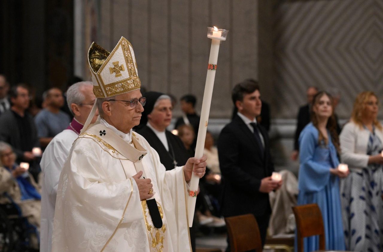 Pasqua. Leone XIV: «anche noi possiamo dar vita a un mondo nuovo, di pace e di unità»