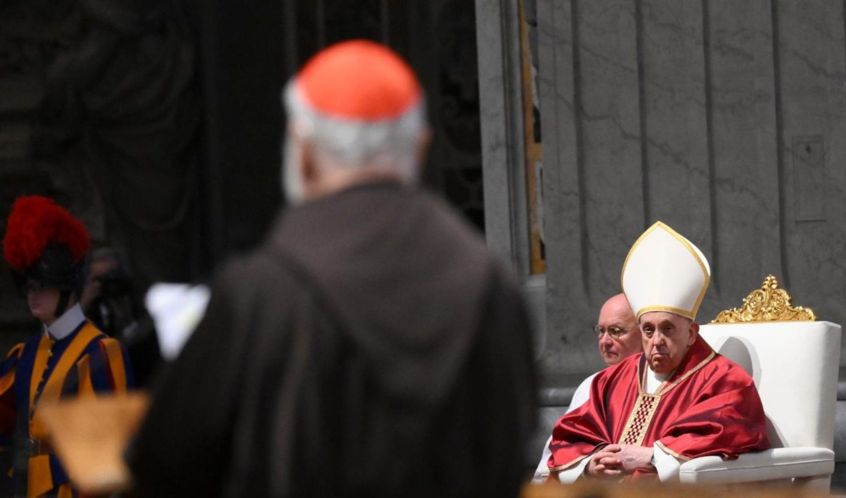 Venerdì Santo. Cantalamessa mette in guardia: "oggi ci si crogiola nel nichilismo"