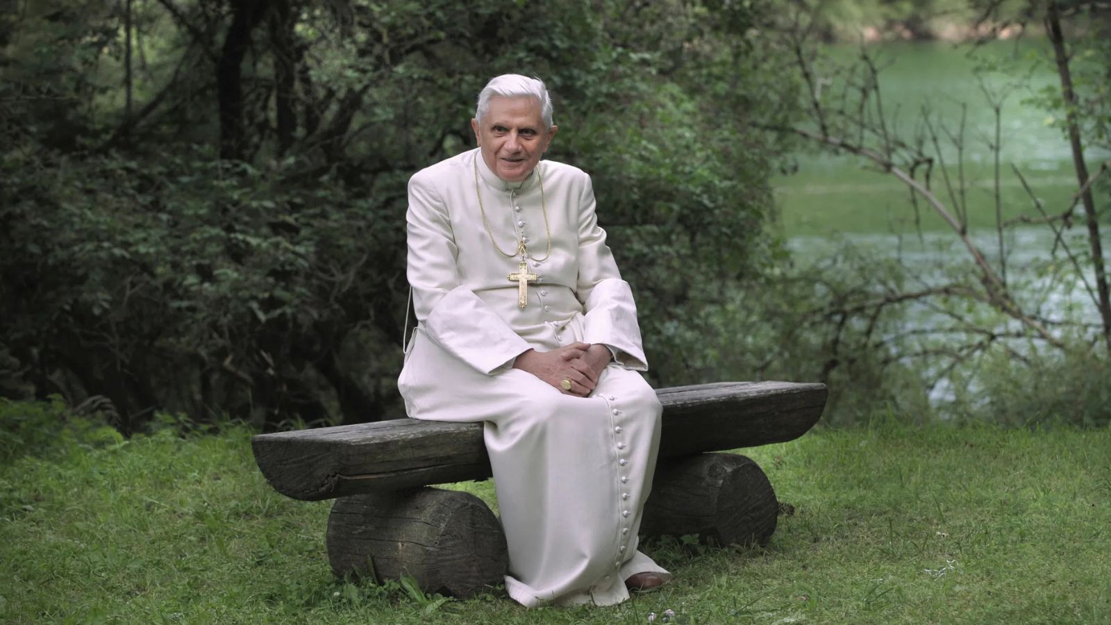 Alle porte del Giubileo. Benedetto XVI: «La Fede è sostanza della speranza»