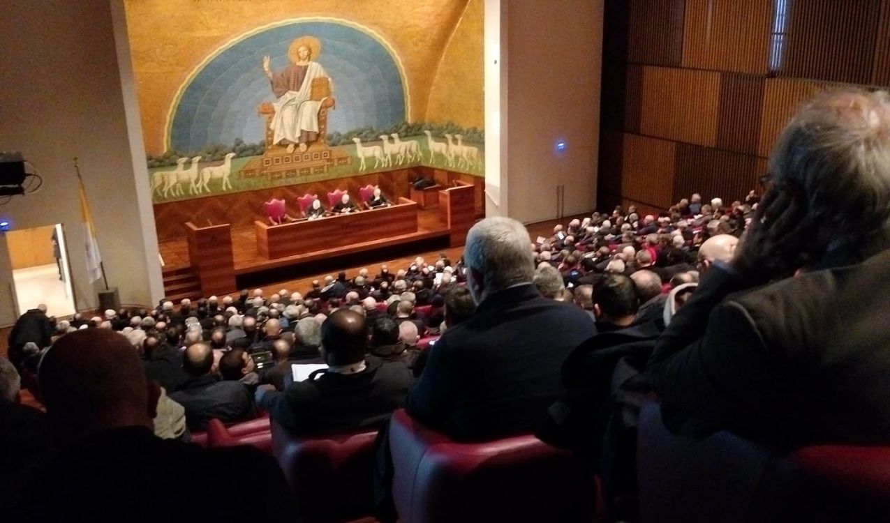 Diocesi di Roma: preti stanchi di "riforme mediatiche"