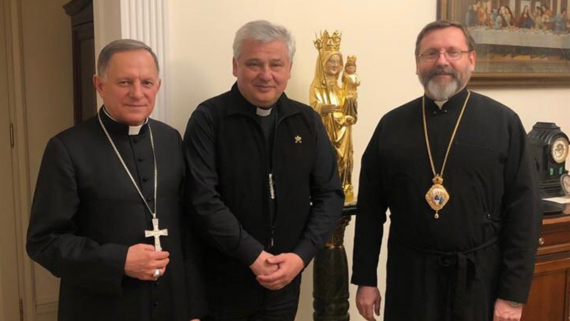 Czerny e Krajewski in missione per il Papa