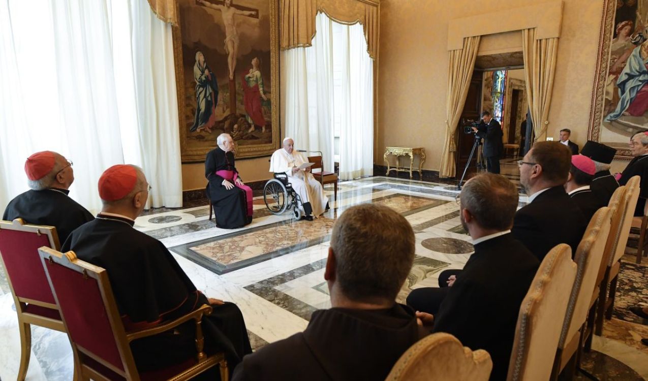 Papa Francesco: "Sono ancora sotto gli effetti dell'anestesia. Il respiro non è buono"