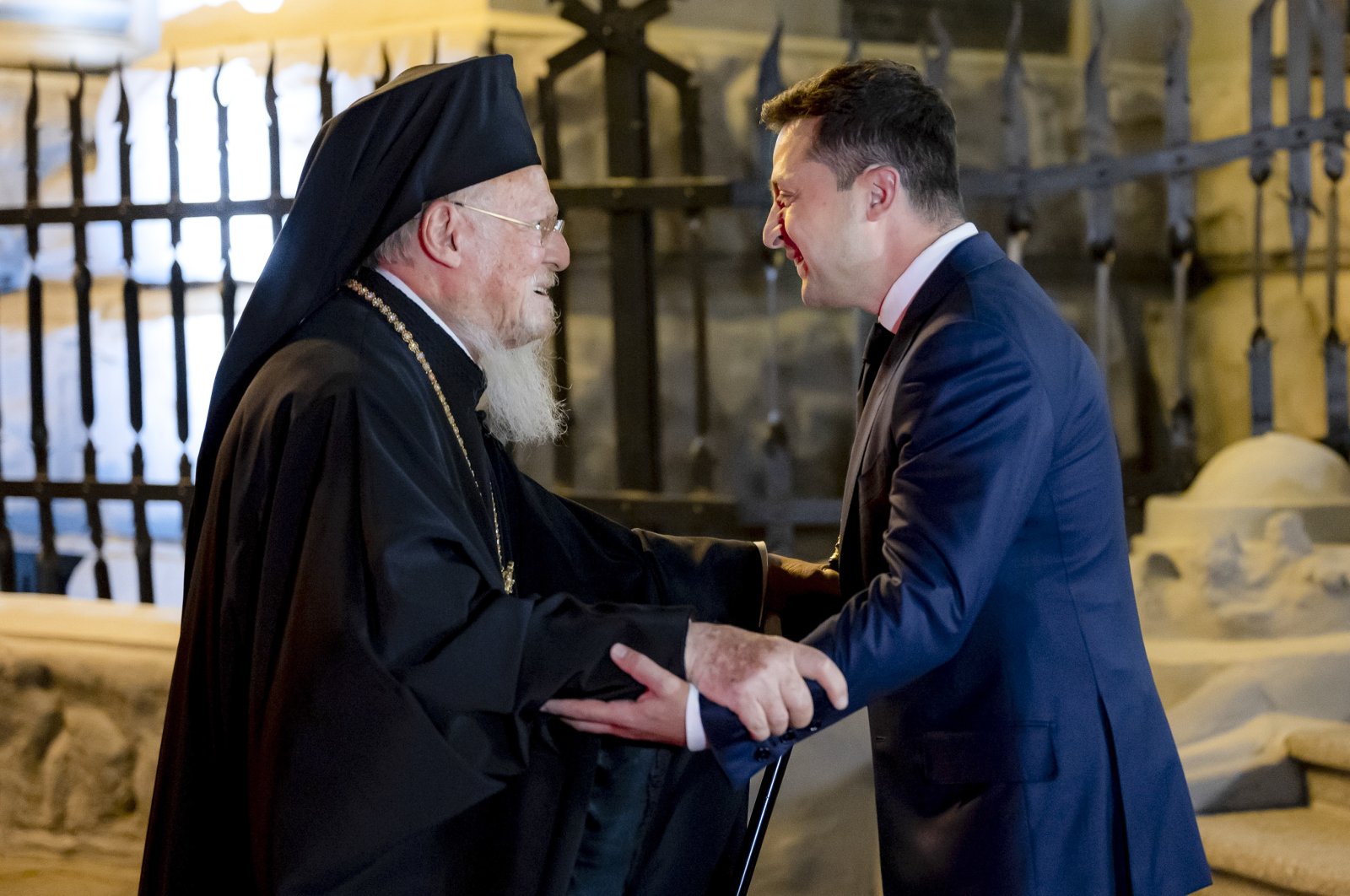 Bartolomeo I chiama Zelenskyy per manifestare vicinanza