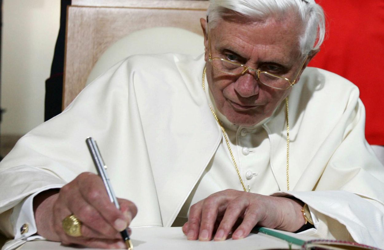 Benedetto XVI: quella carezza di Dio che non abbiamo compreso