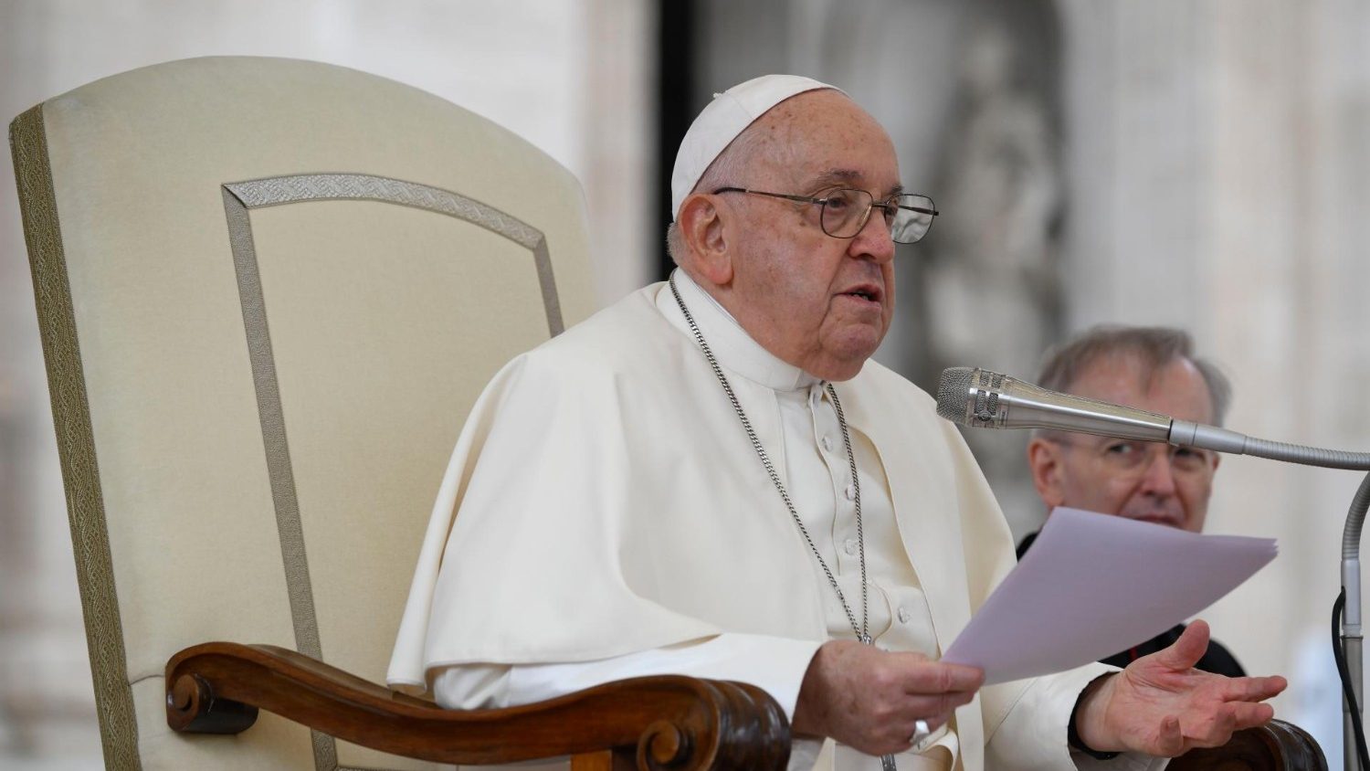 Udienza Generale. Papa Francesco: «Se il nostro cuore si è indurito, Dio lo intenerisce con il Suo amore»