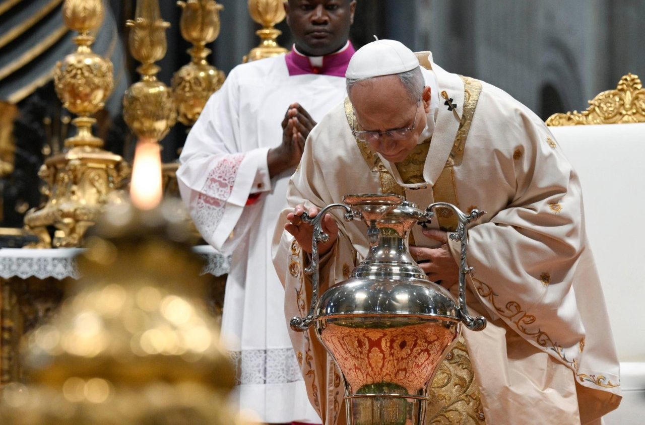 Santa Messa Crismale. Papa Leone XIV: compito della Chiesa è «diffondere il profumo di Cristo dove regna l’odore della morte»