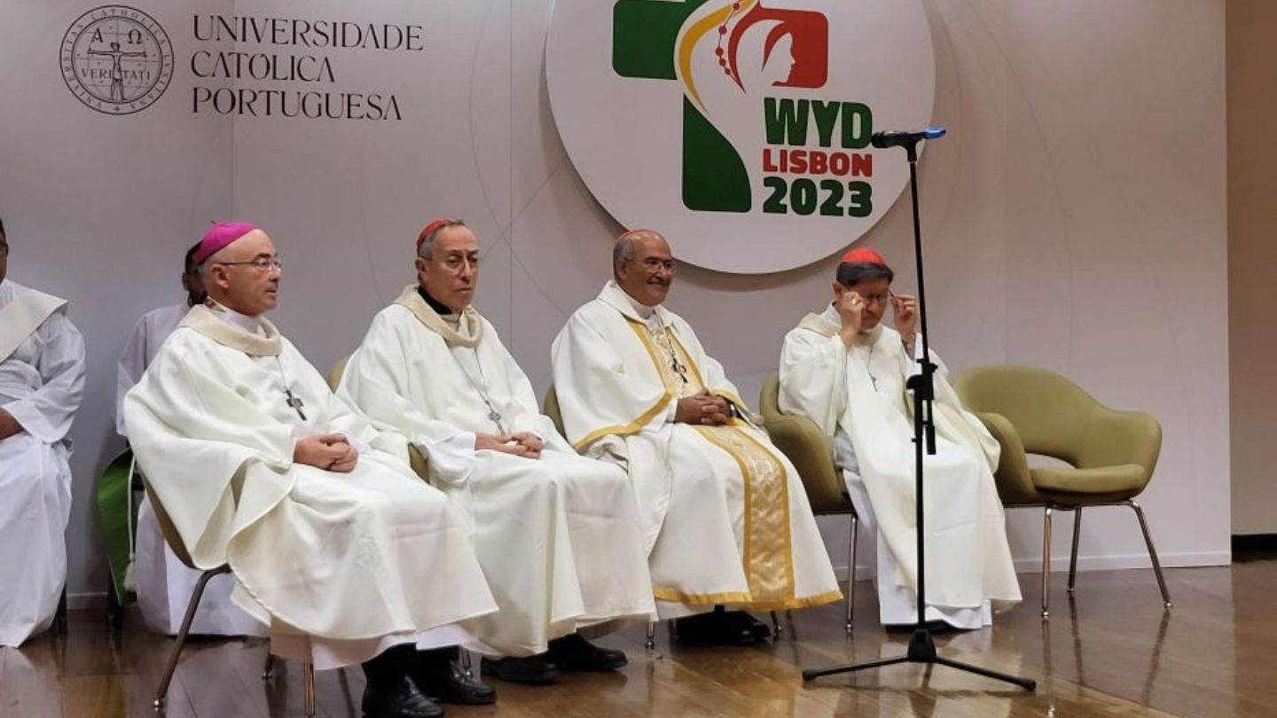 Giornata Mondiale della Gioventù. Il Papa presiede la Via Crucis con i giovani