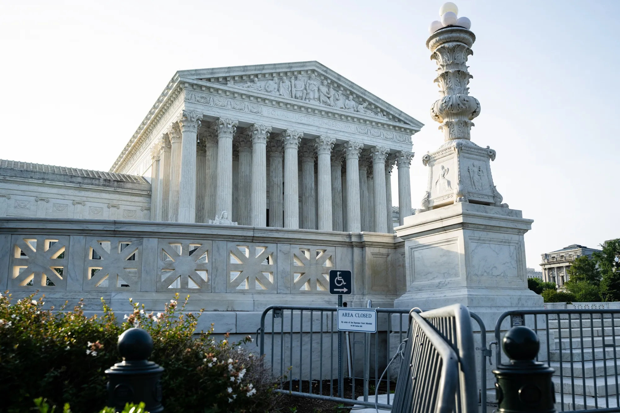L'America mantiene la promessa: la Corte Suprema salva lo ius soli e riafferma la sua vocazione universale