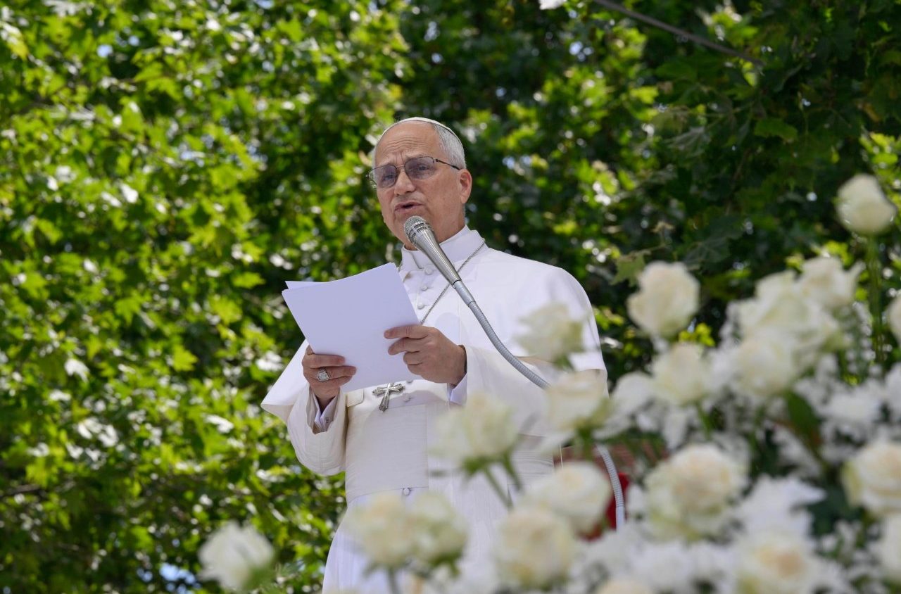 Papa Leone XIV ai sindaci della Terra dei Fuochi: "Scegliamo la giustizia, serviamo la vita"