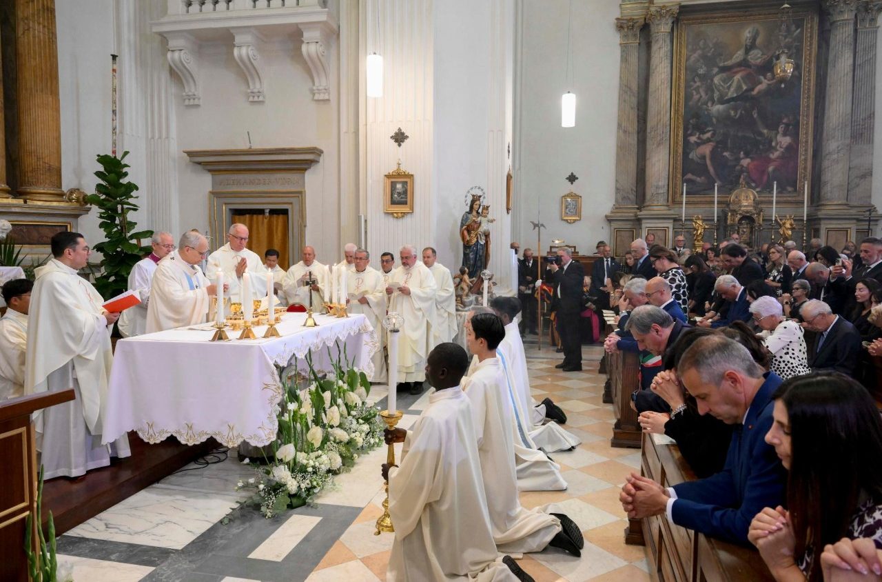 Solennità dell’Assunta: il Papa esorta a opporre fraternità e speranza alla morte