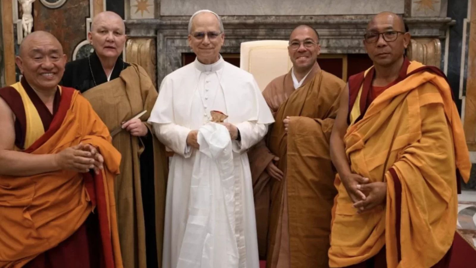 Fraternità e dialogo contro la divisione: le parole di Leone XIV ai leader religiosi